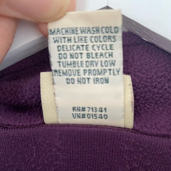 Women’s LLBean fleece pullover - Picture 8 of 9